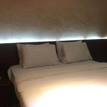 Hotel Aruni Ancol Jakarta Exterior photo